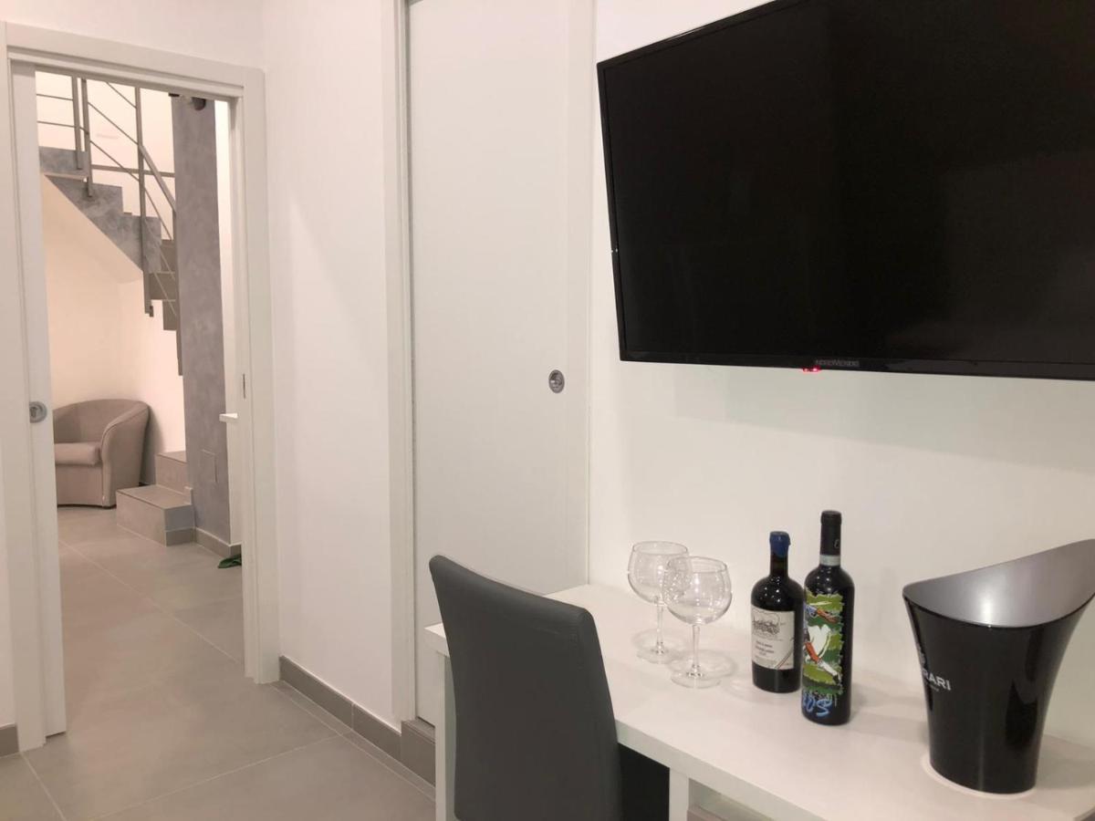 3 Rooms Chiaia Napoli Eksteriør bilde